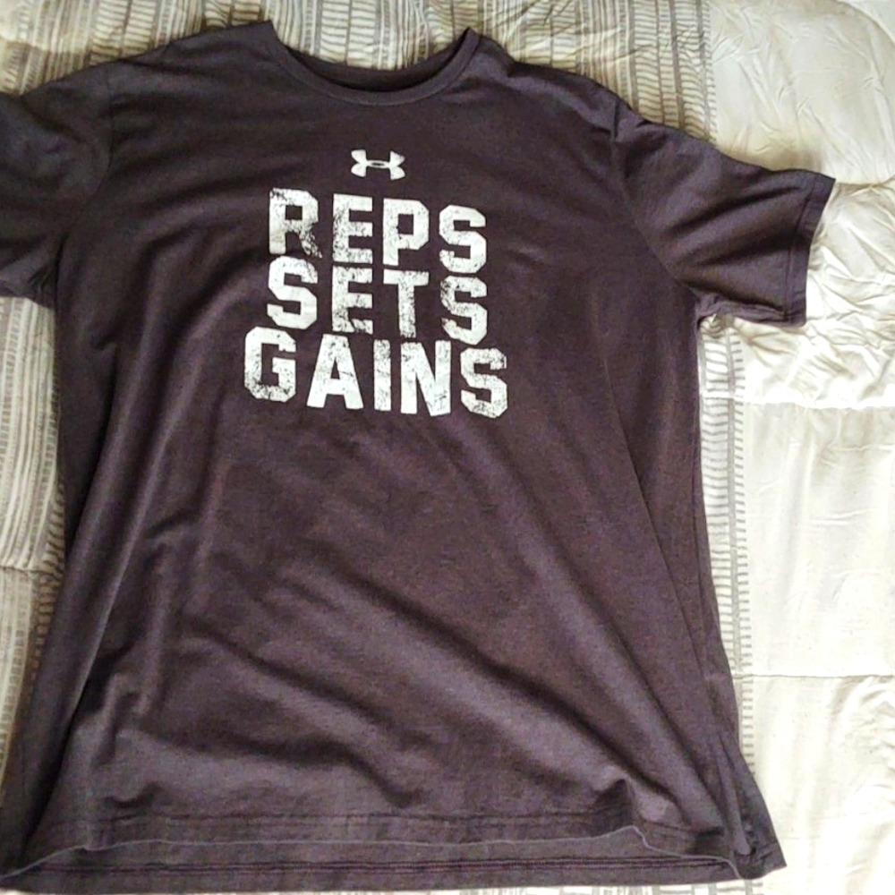 UA t shirt